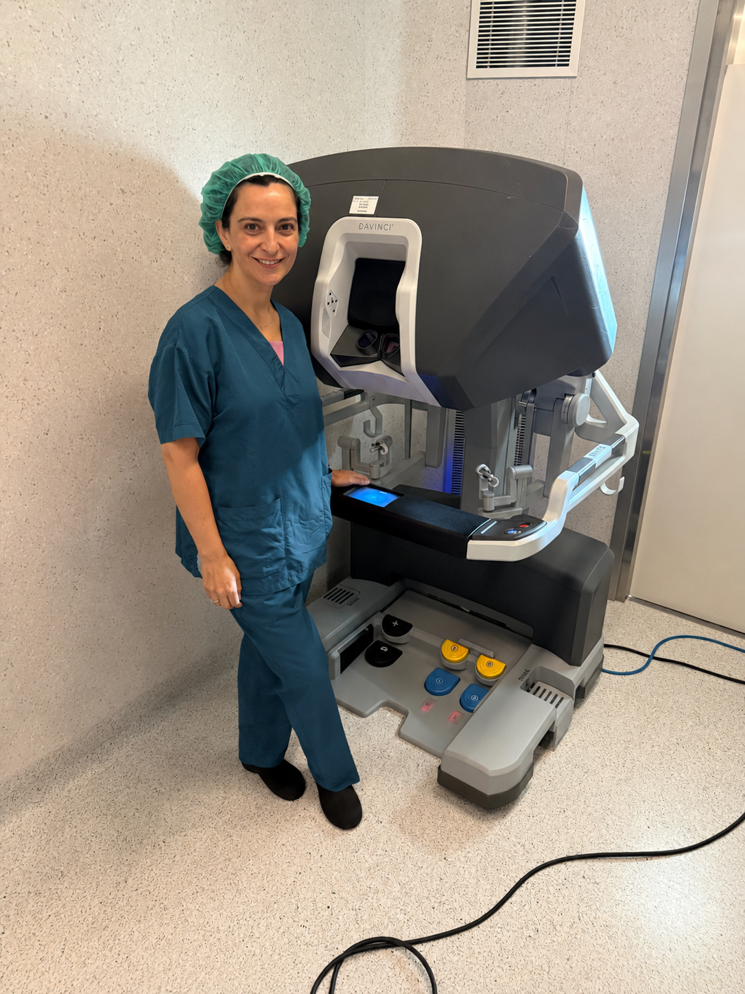 Dr Begoña Etcheverry, a urologist specialising in gender-affirming surgery and robotic urogenital reconstruction in Barcelona